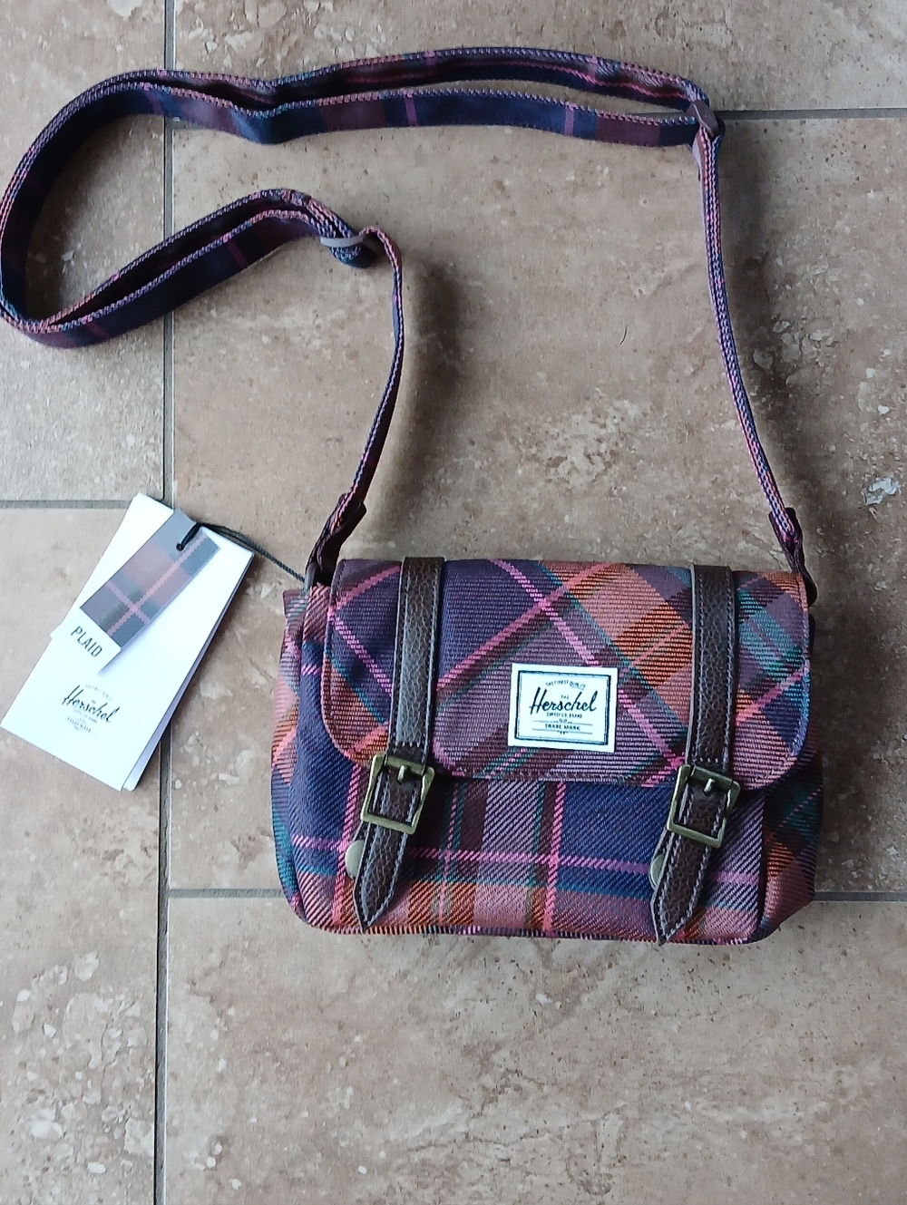 NWT - Hershel Retreat Crossbody Mini